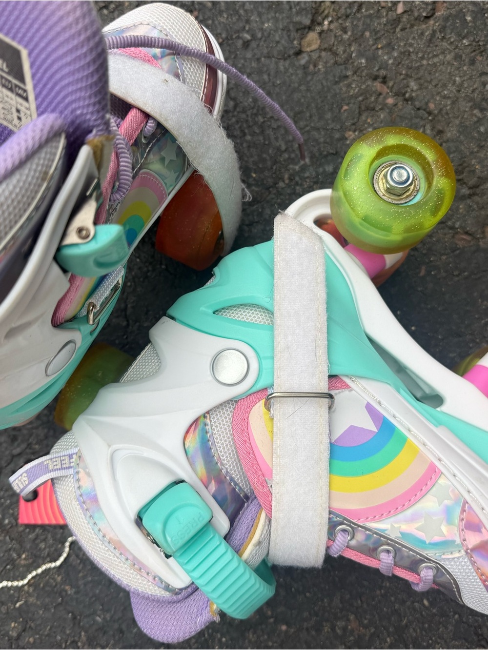 Kids Rainbow Light-Up Adjustable Roller Skates - Mint & Multicolor